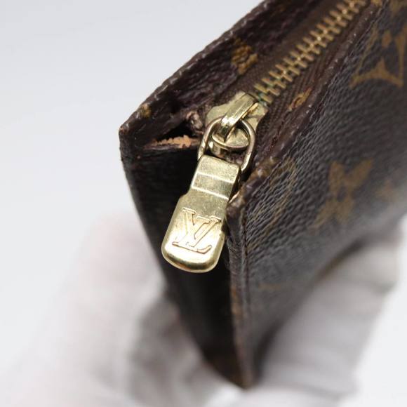 LOUIS VUITTON Monogram Bucket PM Accessory Pouch LV Auth 87451 - Picture 9 of 16